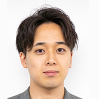 廣出 啓太 氏